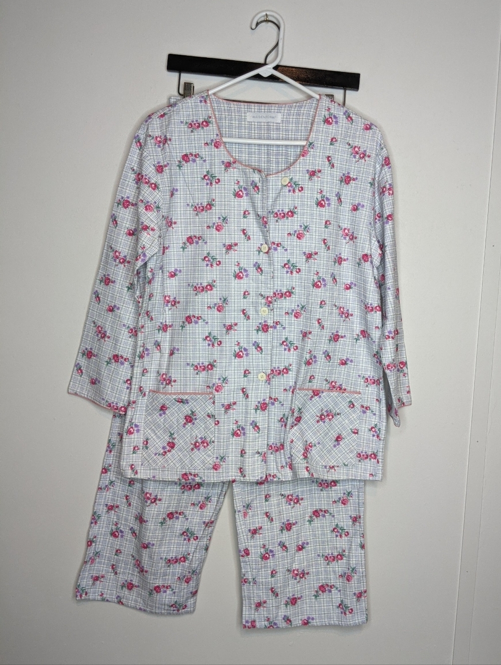 Vintage Maidenform M Flannel Pajama Set 2-Pc Long Sleeve Blue Floral